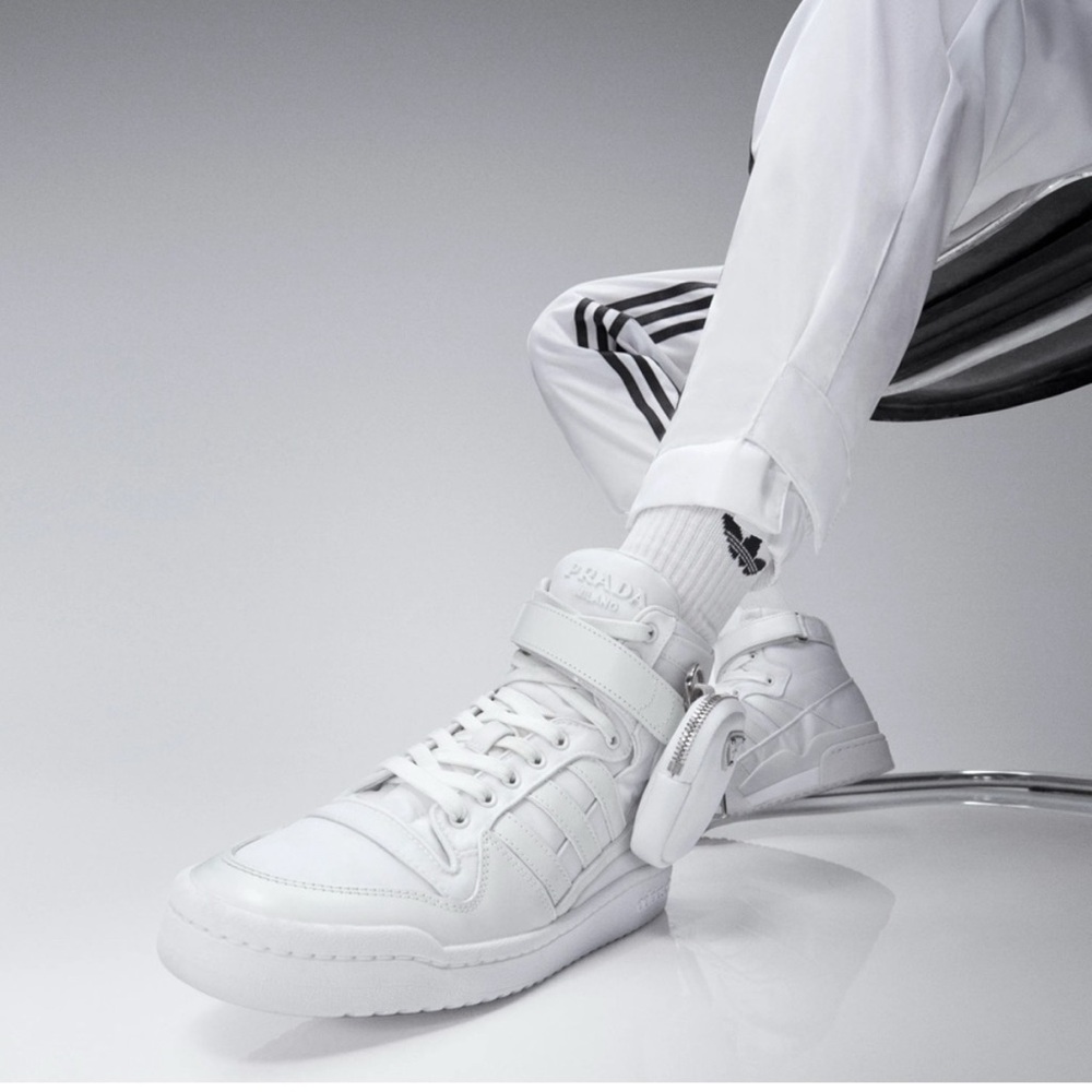 Prada White Leather Sneakers with Pouch - Picture 2 of 5